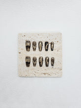 Gilded Lava Cascade: Black Punk Style Press-on Nails Instant Mani AU