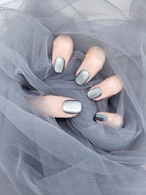 Rainforest Nightfall: Short black magnetic Press on nails Instant Mani