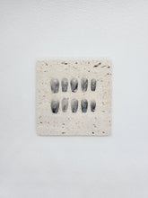 Silver Veil: Grey Marbling Press-on Nails with Metallic Pattern Instant Mani