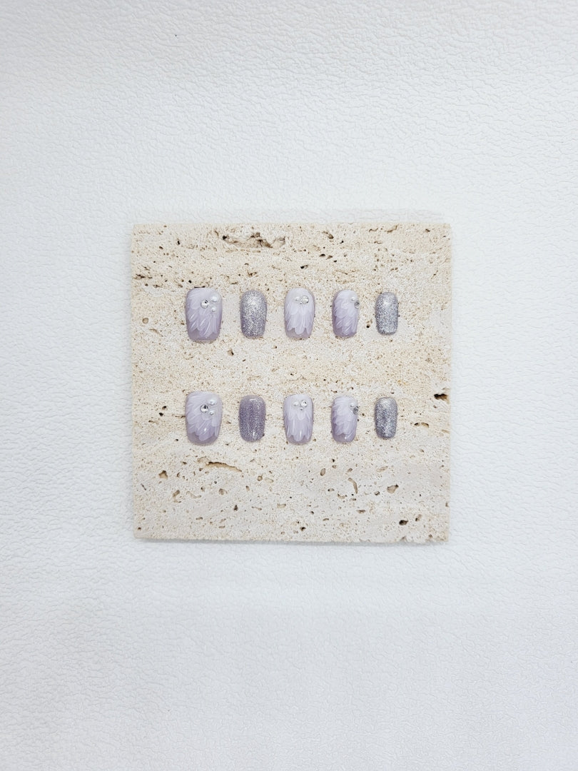 Lavender Whimsy: Purple daily wear Press on nails Instant Manicure AU