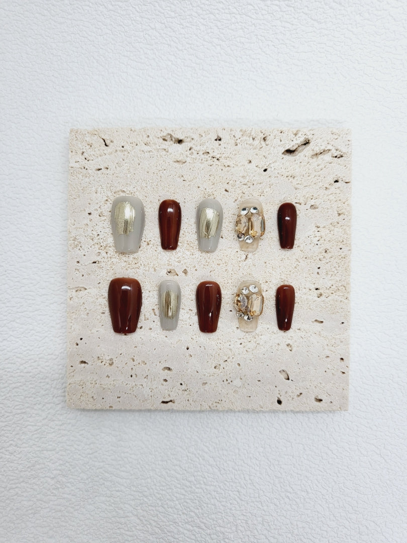 Golden Cinnamon: Luxe gold and brown Press on nails Instant Manicure
