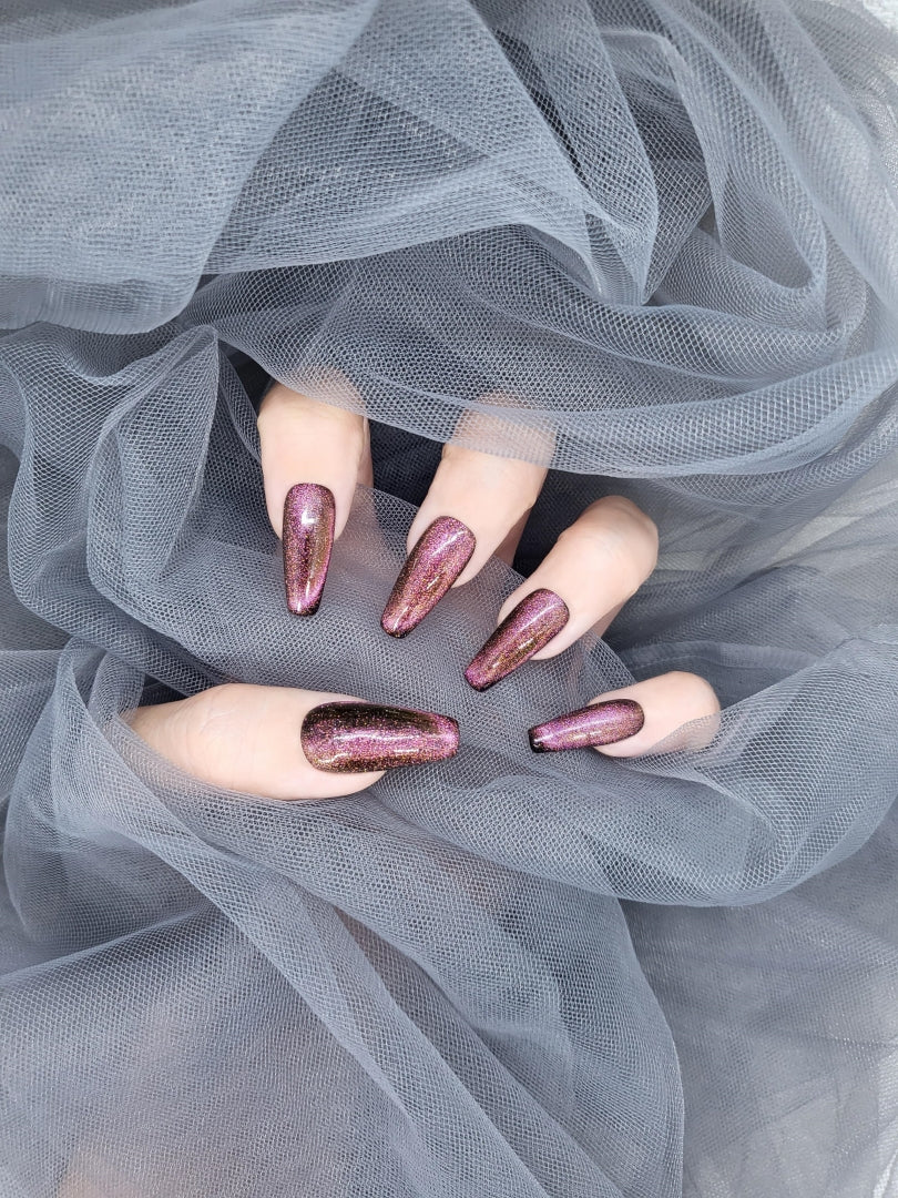 Aurora Nebula: Long Magnetic cat eye Press on Nails Instant