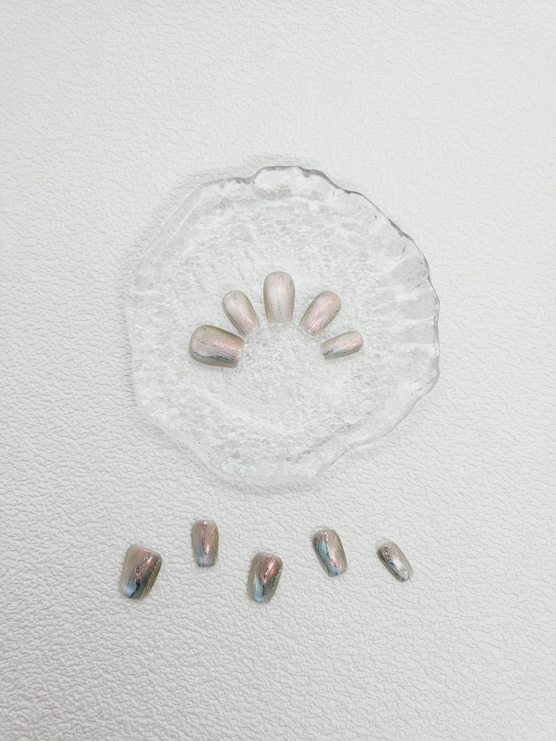 Mermaid Serenade: Cat Eye Effect Press-on Nails with Silver Lines Instant Mani