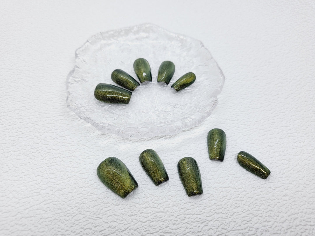 Cosmic Rainforest: Green Magnetic Press on Nails Instant Manicure AU