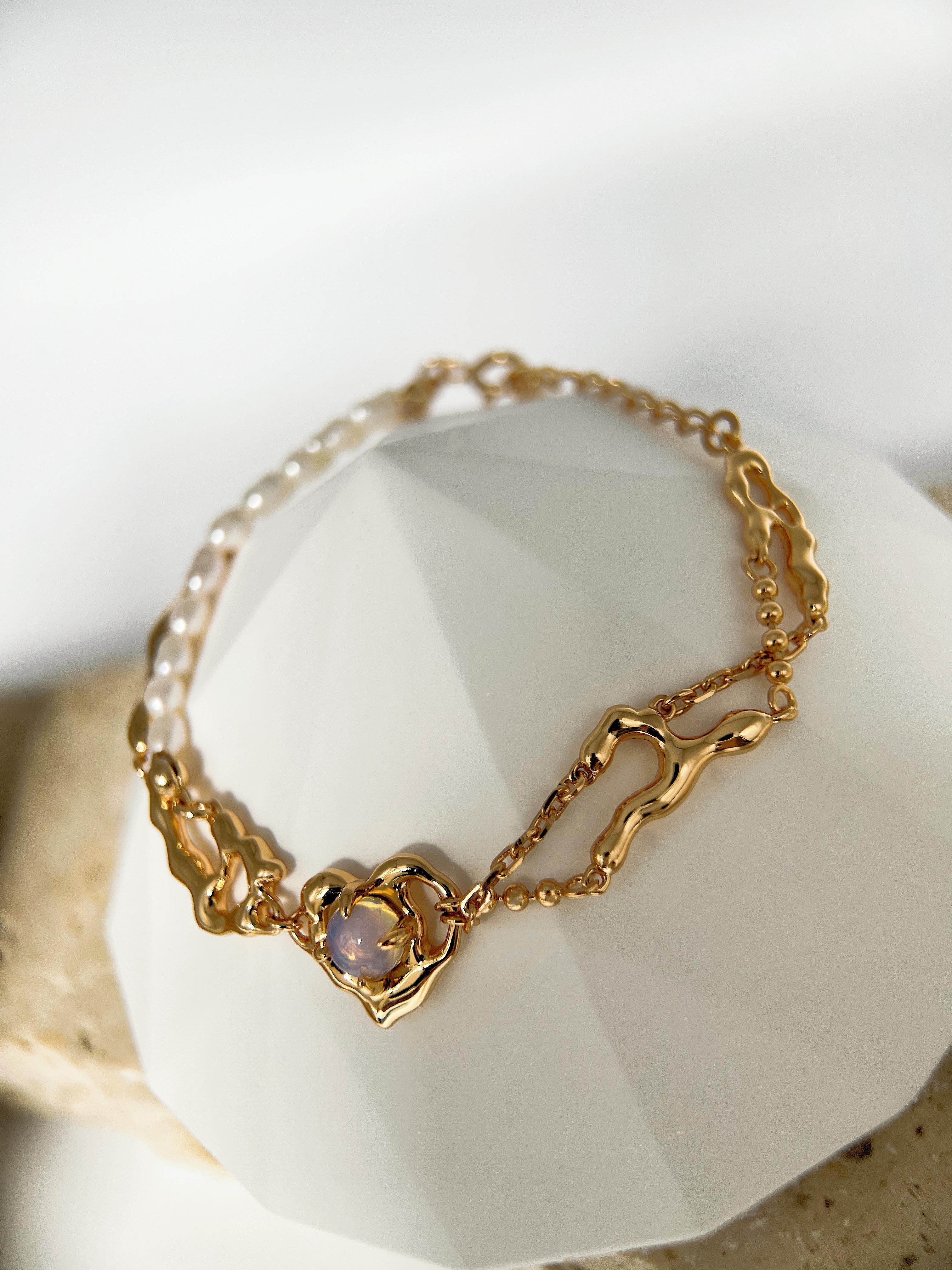 Golden Aura Heart Bracelet: 925 Sterling Silver 18K Vintage Gold, Fresh water pearls, Heart, Elegance for Wedding